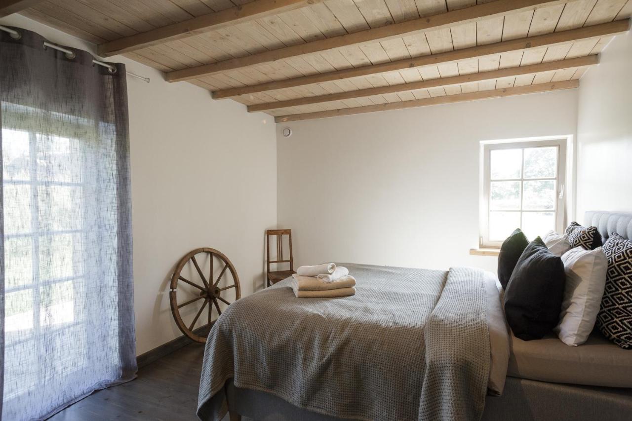 Liigalaskma Villa Bumba מראה חיצוני תמונה
