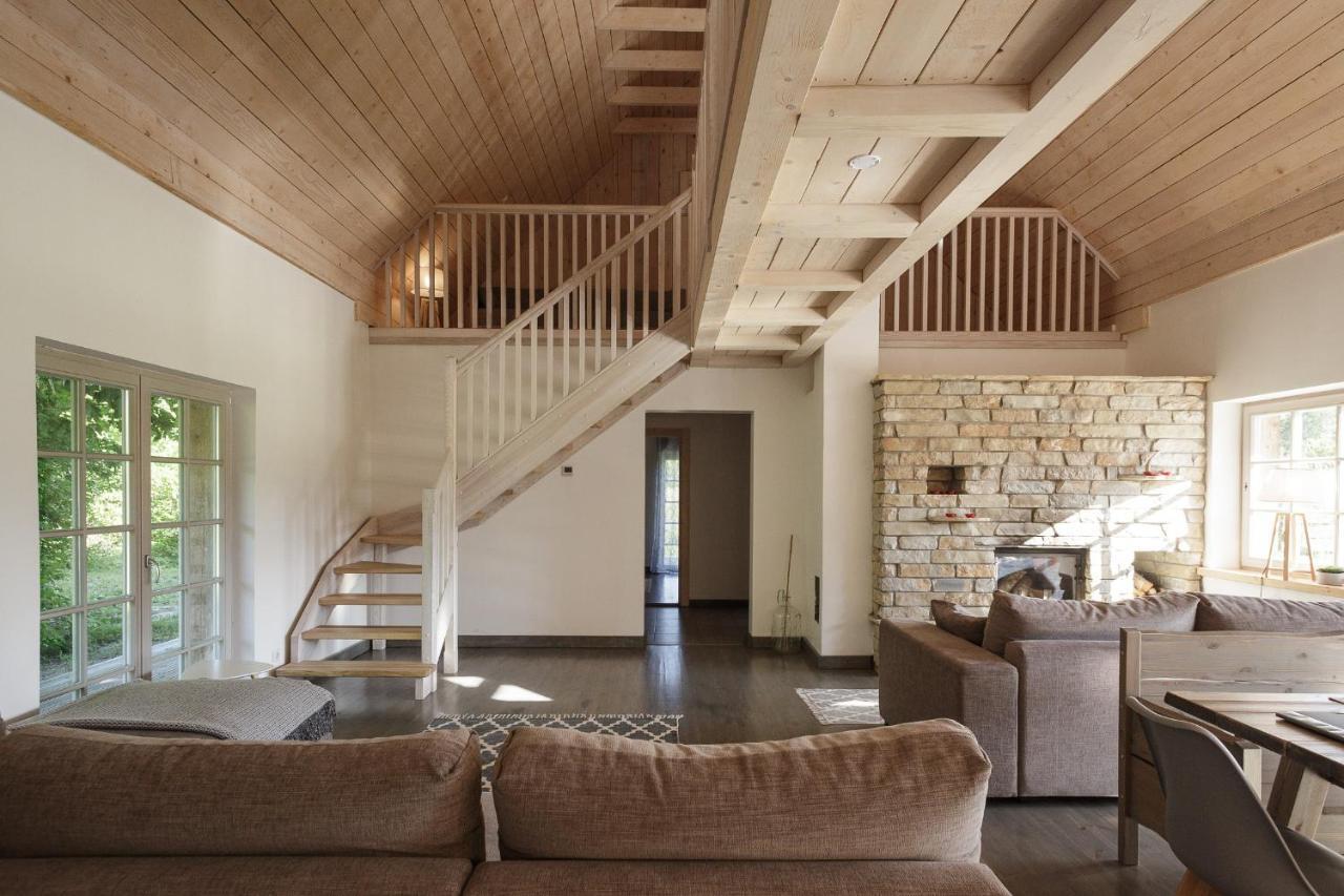 Liigalaskma Villa Bumba מראה חיצוני תמונה